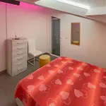 Awesome In Lido With Wifi Apartment *