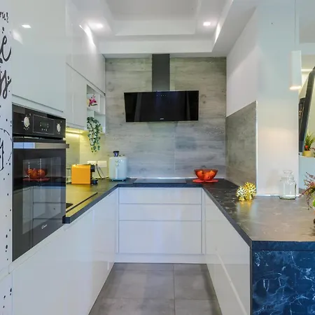 Cozy In Lido Appartement *