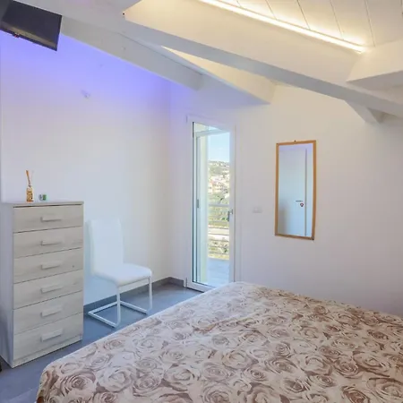 Cozy In Lido Appartement *